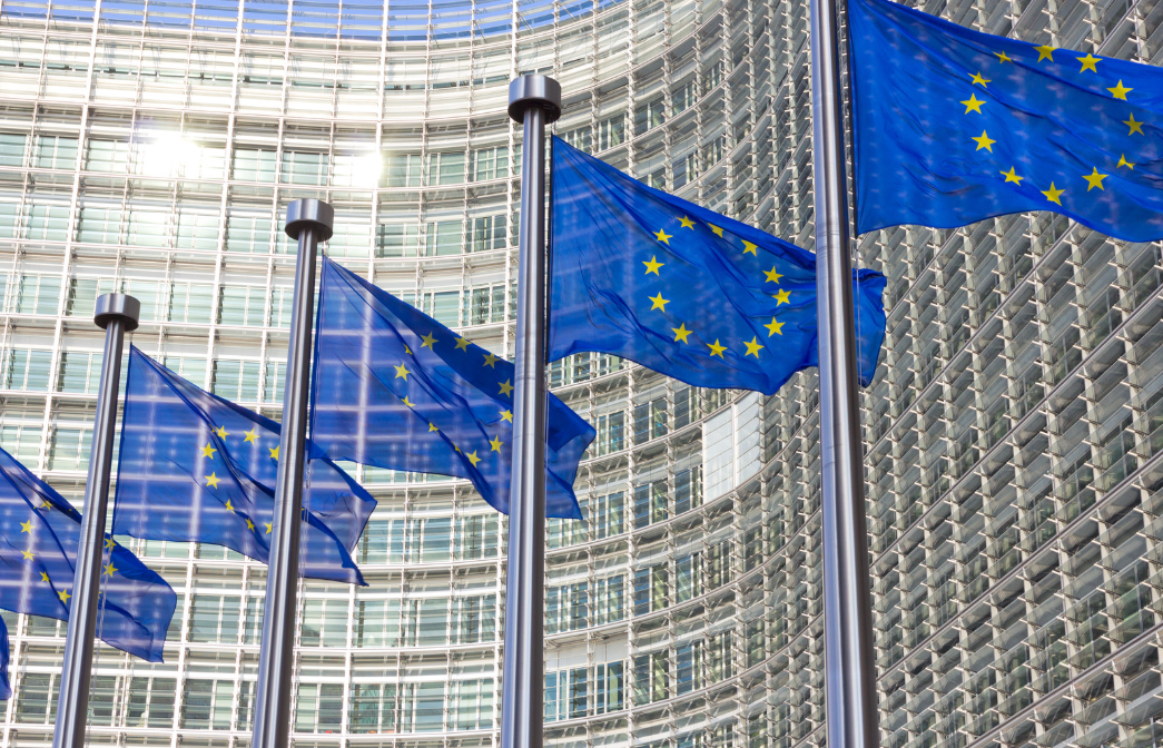 The European Commission introduces a transitional period for the replacement of tachographs